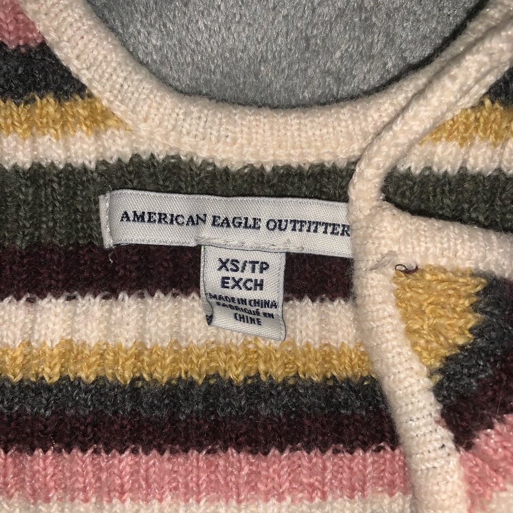 American Eagle sweater tank